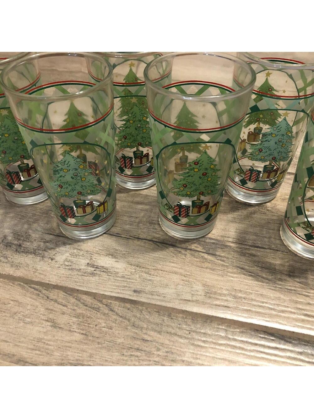 CHRISTMAS Tree KIG Indonesia Set Of 8 Drinking Glasses Tumblers Vintage H30‎